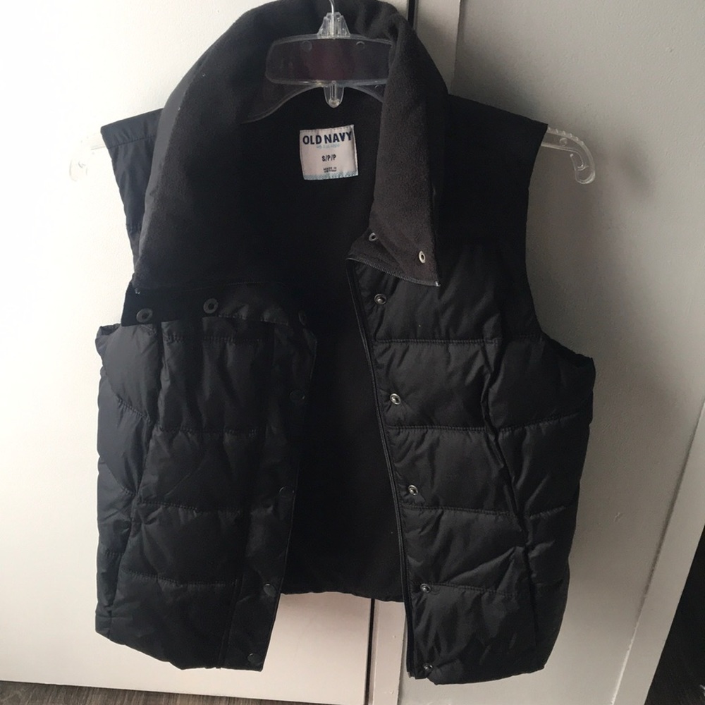 Old Navy Puffer Vest